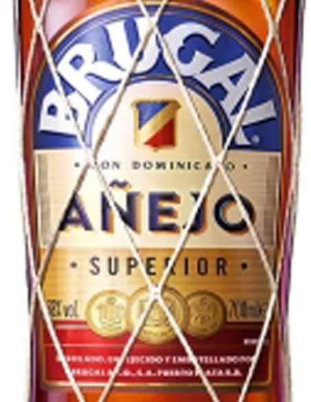 Brugal Añejo Superior - BrugalAnejo_VinsNoe_etiqueta